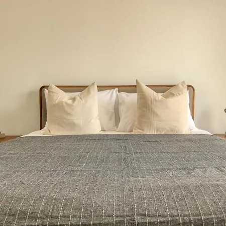 Phaedrus Living Coral Aquatic شقة *