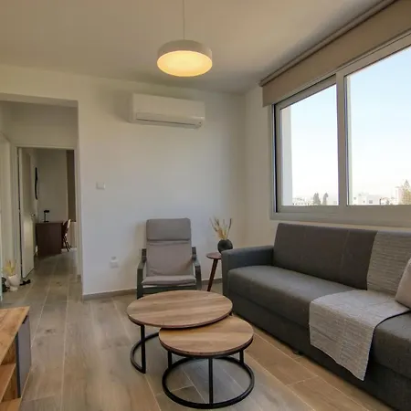Phaedrus Living Coral Aquatic Apartament Larnaca
